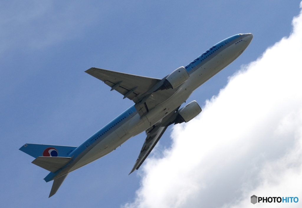 KOREAN 777-235 離陸