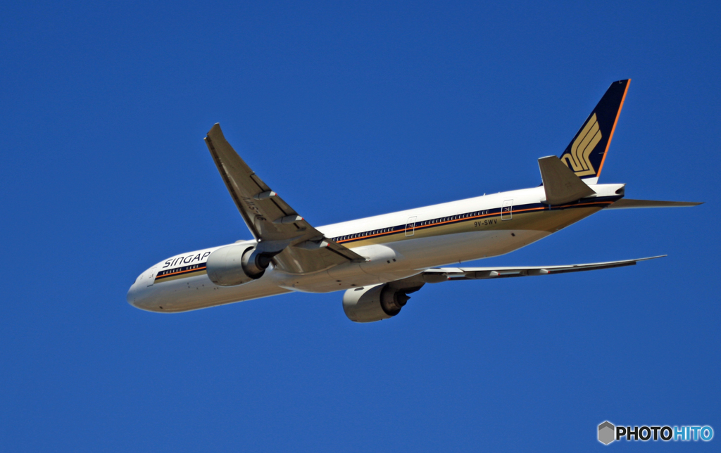 Singapore 777-312 9V-SWV 離陸  