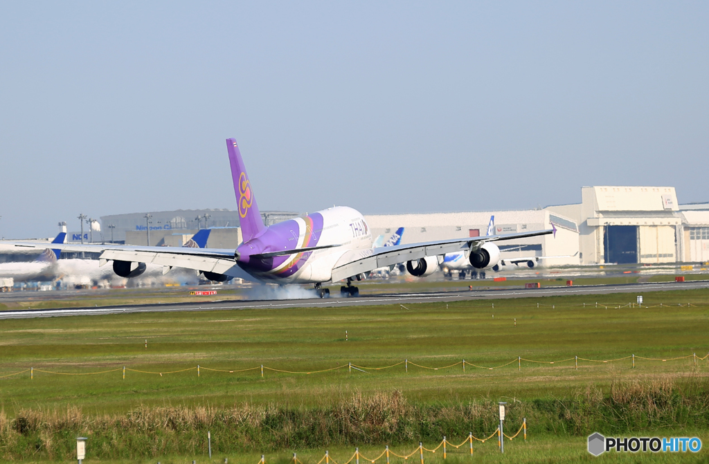 「すかい」 Thai A380-841 HS-TUF 到着