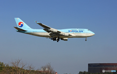 着陸KOREAN 747-400 HL7460ジャンボ保存委員会