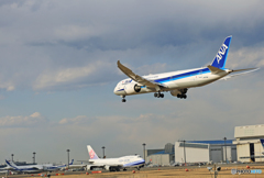 「SKY」 ANA 787-9 JA876A Landing