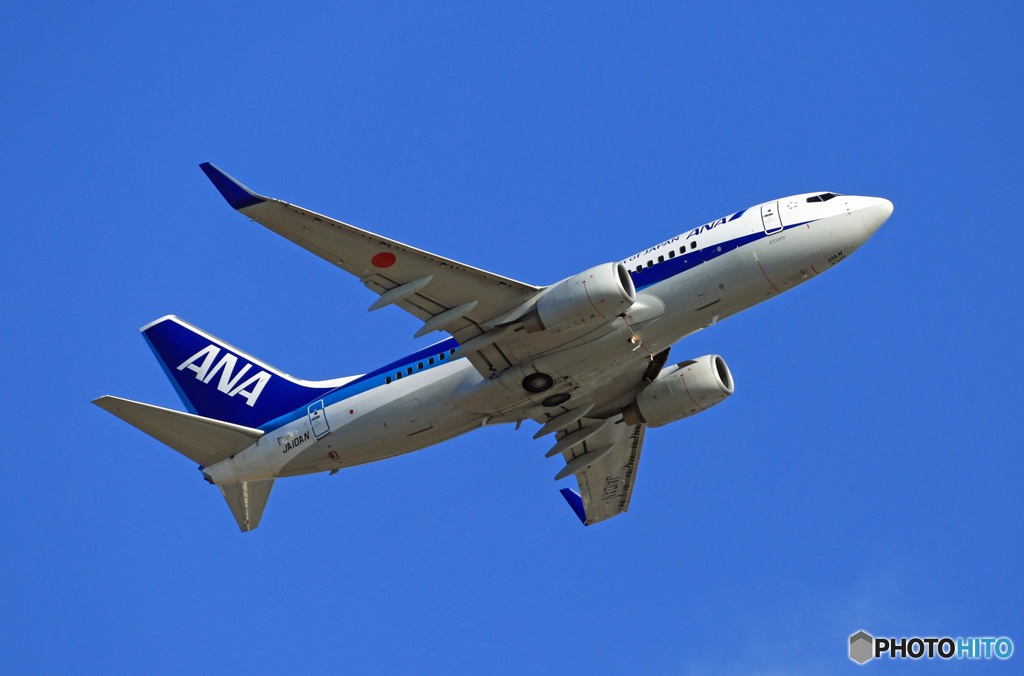 ANA 737-500 JA10AN 出発　
