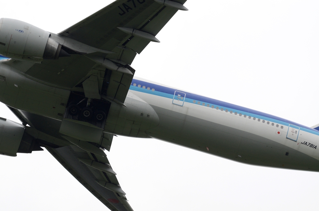 離陸（14）ANA 777-300ER 