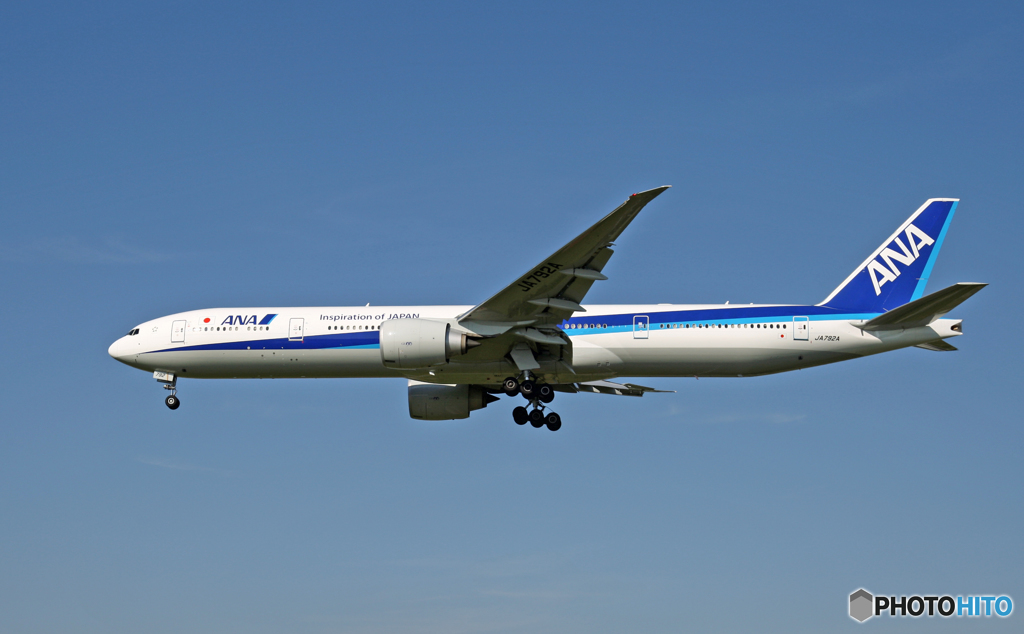 着陸 ANA 787-8 JA792A
