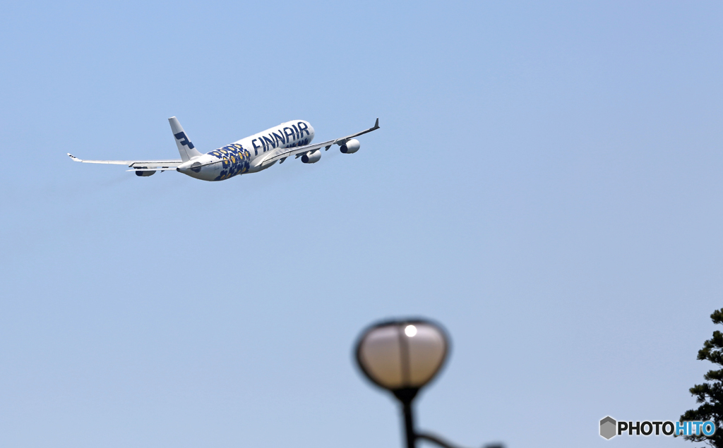 飛び立ち FINNAIR A340-313 OH-LQD