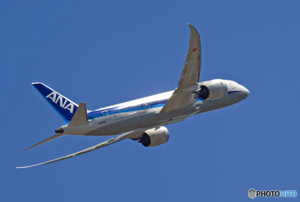 ANA 787-8 JA823A 出発 