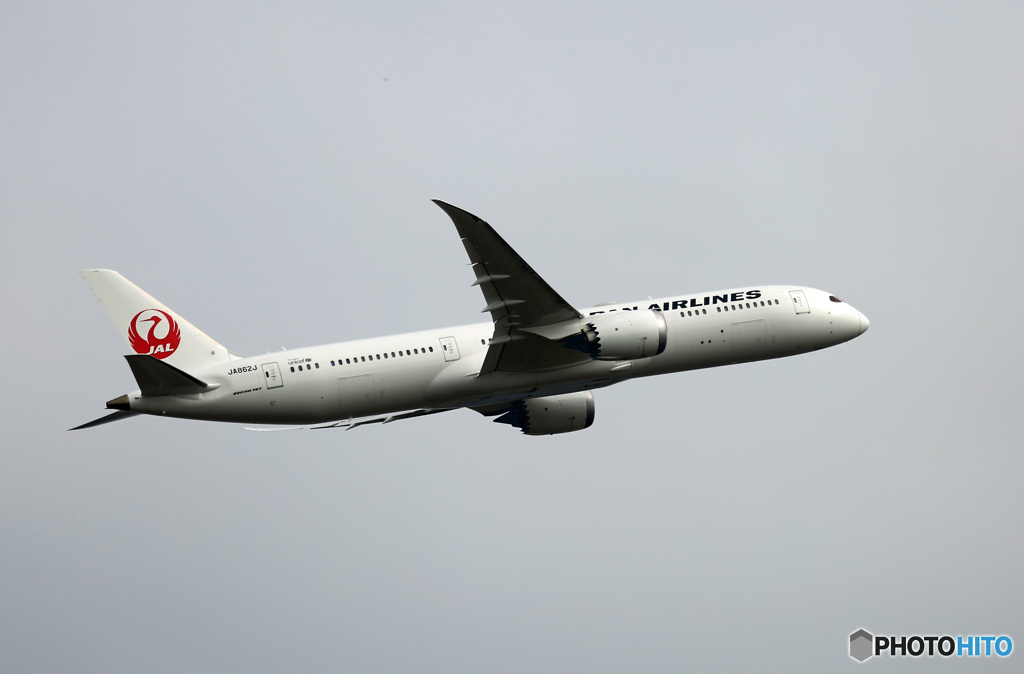 飛び立ち JAL 787-9 JA862J