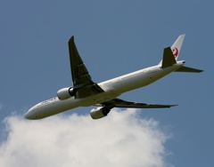 JAL 777-346 飛び立ち　