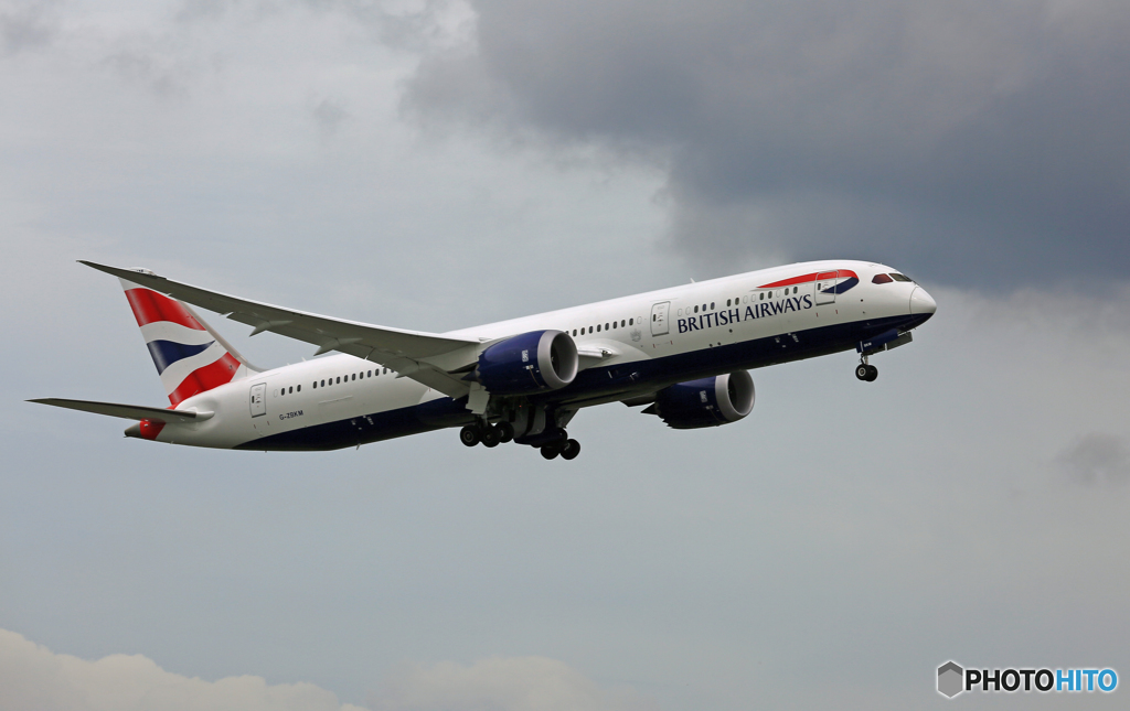離陸 BRITISH 787-8 G-ZBKM