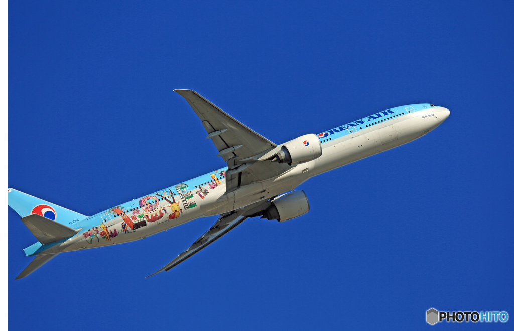飛行 KOREAN 777-3B5 HL8216
