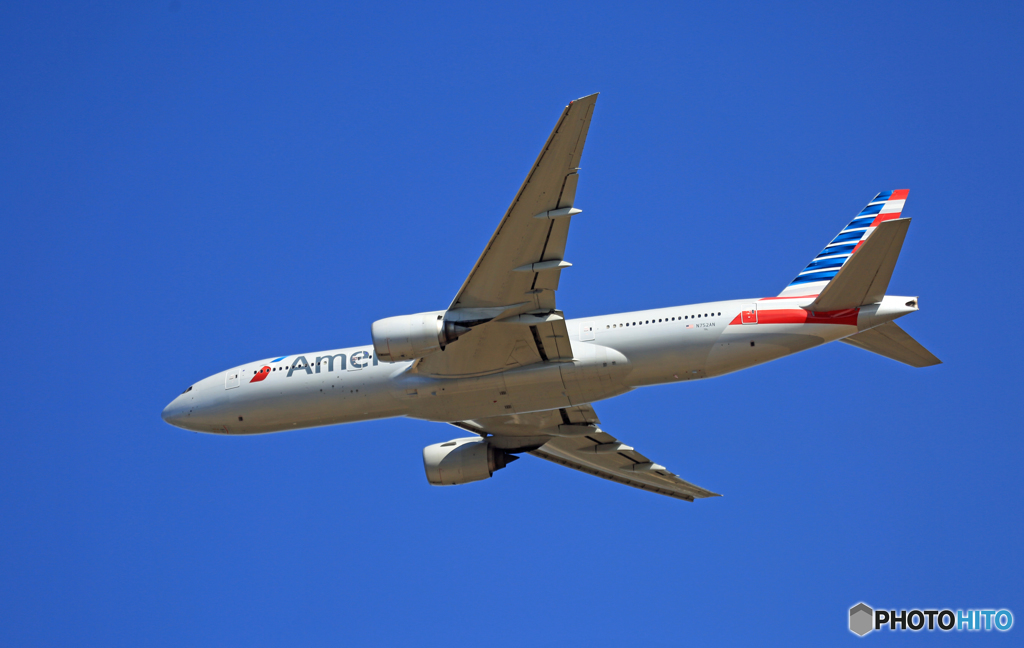 「青空」 American 777-223 N752AN離陸