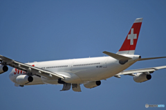 SWISS A340-313 HB-JMO 出発 