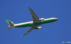 離陸 EVA A330-300 B-16336