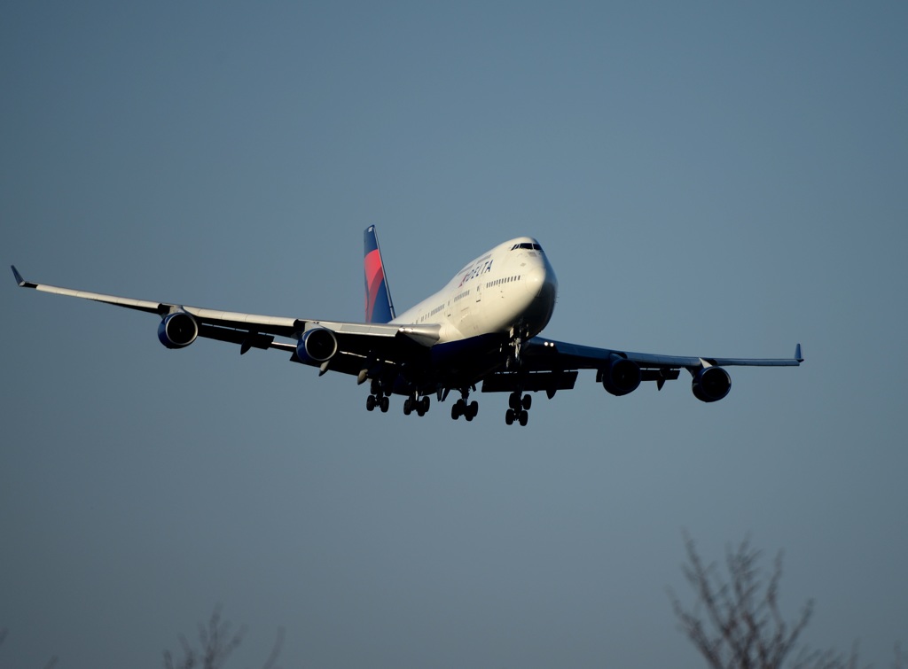DELTA 747-400 着陸