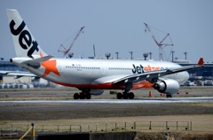 Jetstar com A330-200 離陸