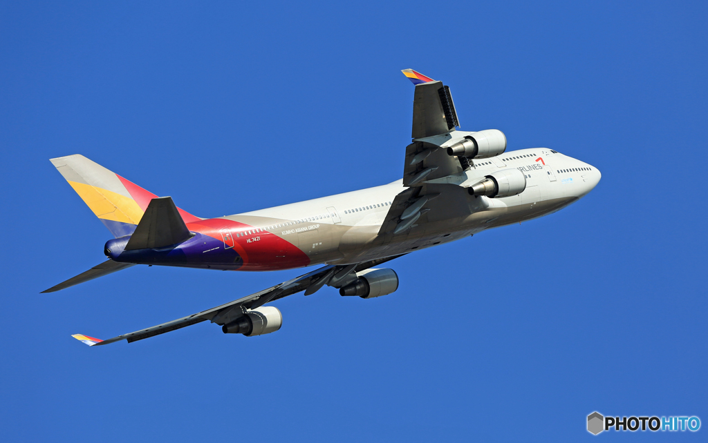 離陸 ASIANA 747-400 HL7421 