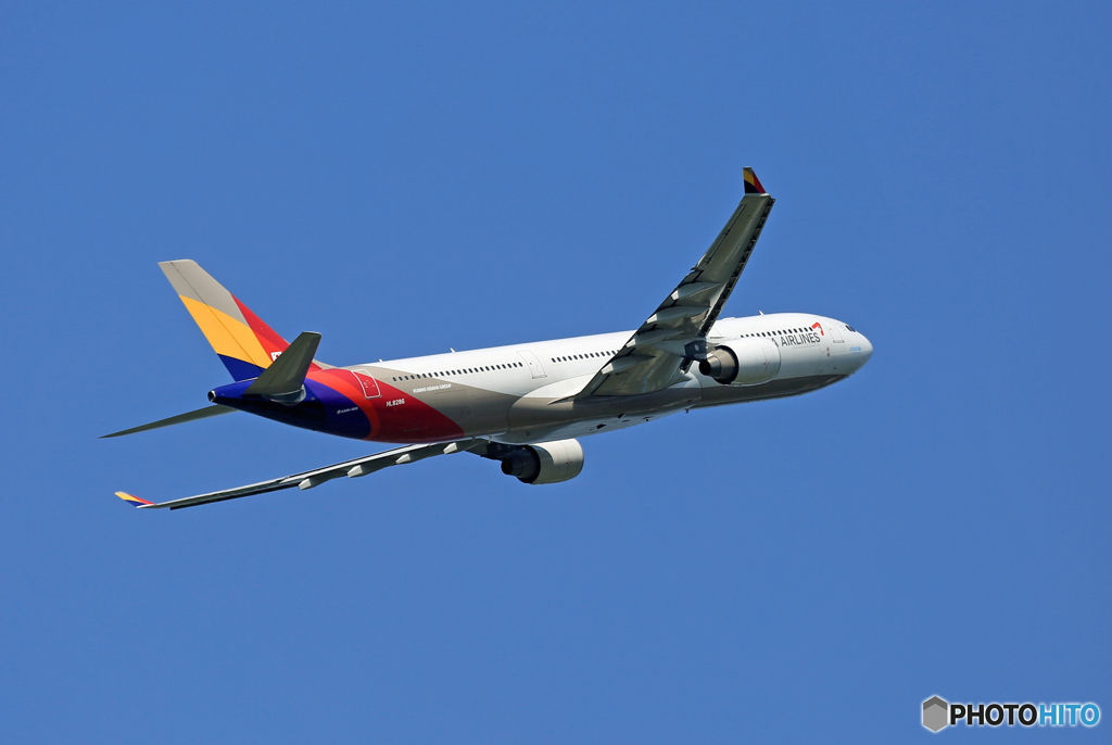 離陸 Asiana A330-300 HL8286