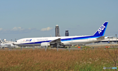 離陸 ANA 777-381 JA780A