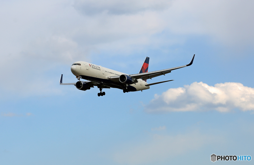 着陸 Delta 767-3P6 N1501P