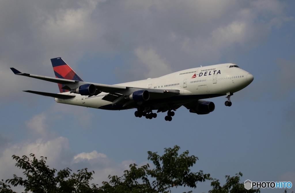 到着　DELTA７４７ジャンボ機