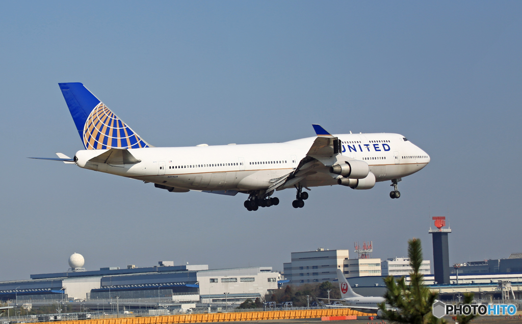到着 UNITED 747-400 N179UA