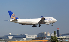 到着 UNITED 747-400 N179UA