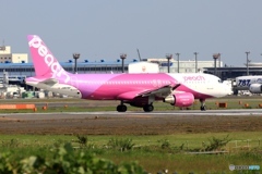離陸 peach A320-214 