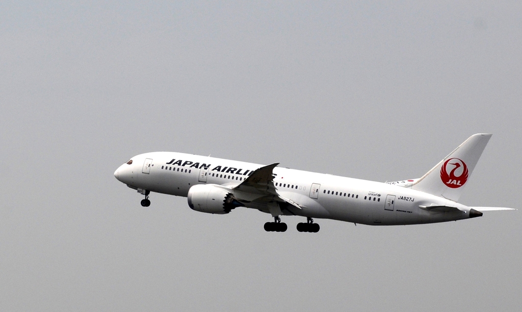 飛び立ち（43）JAL 787-8