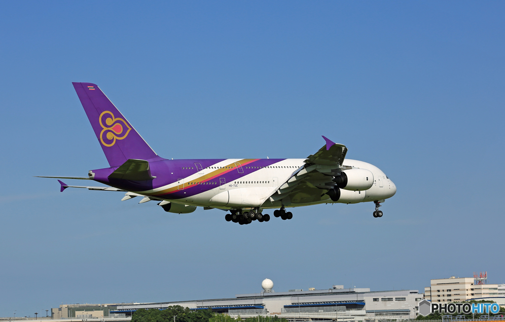 到着 Thai A380-841 HS-TUC