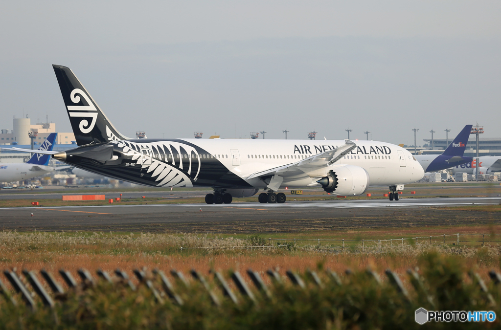 飛び立ち Air New Zealand B787-9 ZK-NZI　