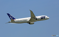 飛行 LOT 787-8 SP-LRB