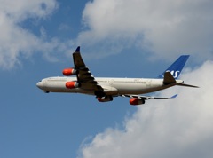 SAS A340-313 飛行