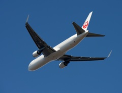 出発 JAL 767-300  ｳｲﾝｸﾞﾚｯﾄ付