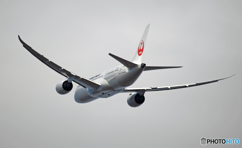 飛び立ち　JAL 787-8 JA836J