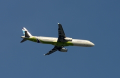 離陸（279）Air Busan A321-131 
