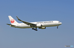 着陸 JAL 767-346 JA619J