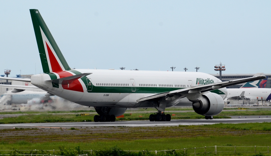 出発（170）Aritalia 777-200ER