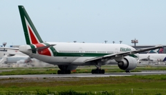 出発（170）Aritalia 777-200ER