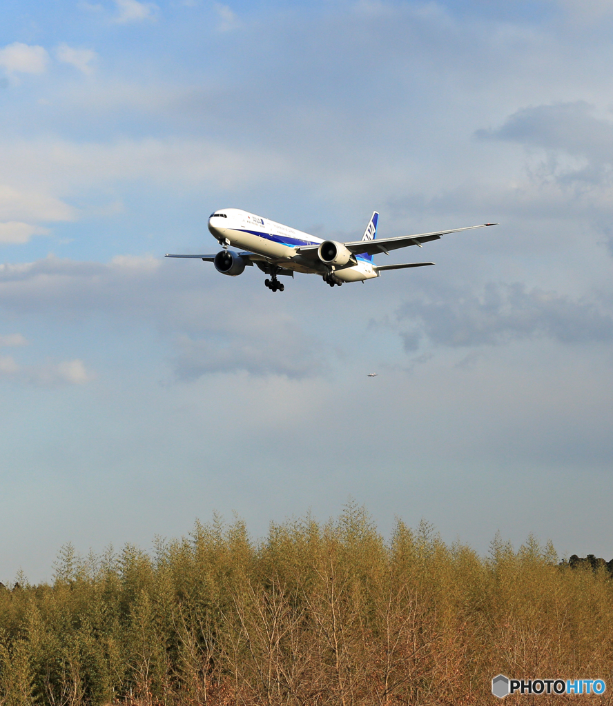 「良い天気」 ANA 777-381 JA782A着陸