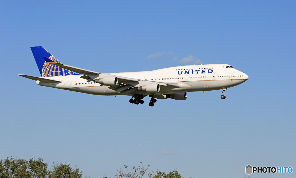 着陸 UNITED 747-400 N104UA