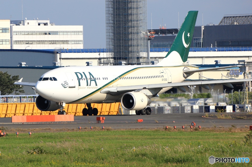 PIA A310-324 AP-BGO