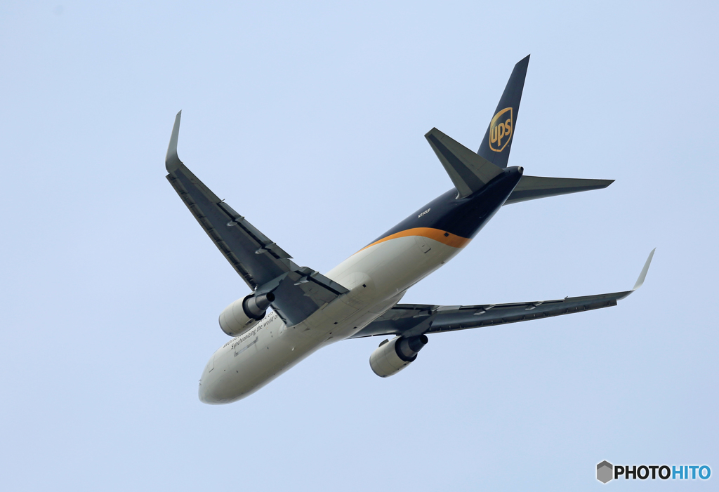 「そらー」 UPS 767-34AF N350UP出発