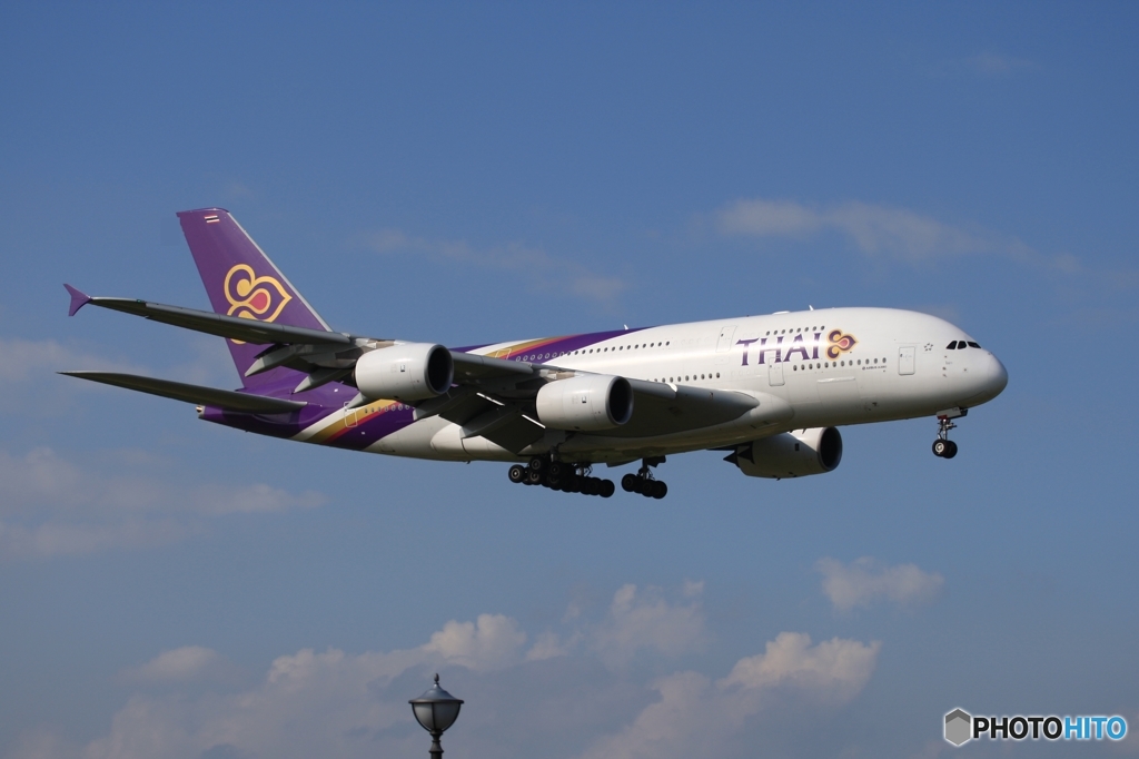 THAI A380-841 到着　