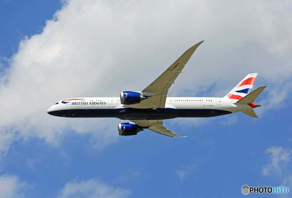 「青が大好き」 BRITISH 787-9 G-ZBKN Landing