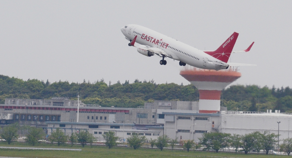 EASTAR JET 737-86J