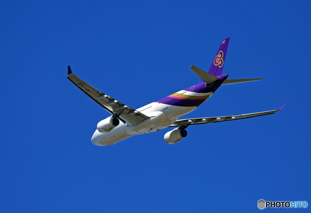 「良い天気」 Thai A330-343 HS-TEQ Takeoff 