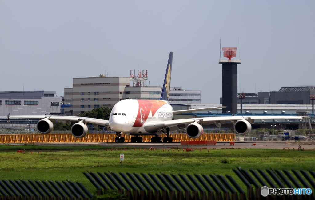 シンガポール建国50周年・特別塗装A380-841 9V-SKI