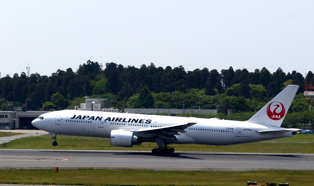 飛び立ち（126）Japan Airlines　777-200ER 　