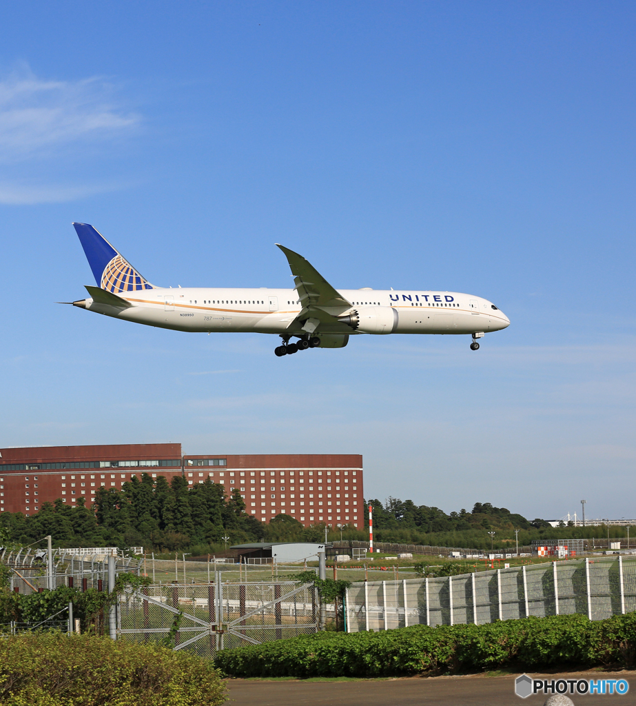 着陸 United 787-9 787-9 N38950