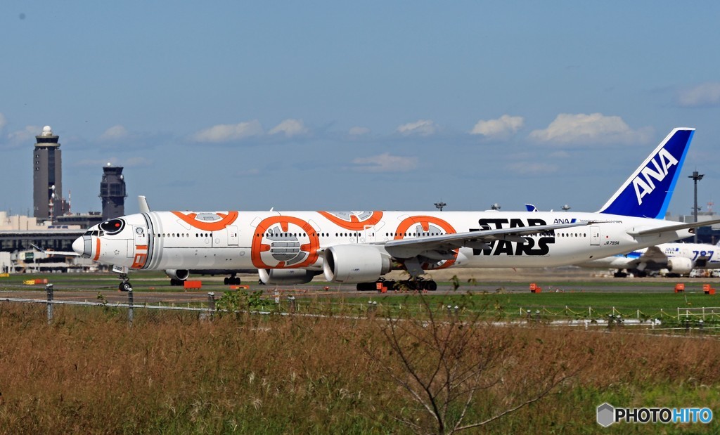 離陸 ANA STAR WARS JA789A